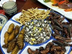 -红色根据地文化主题酒店(太湖街店)