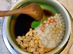 -吃饭皇帝大(解放西路店)