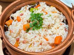 铜锅牛肝菌焖饭-一坐一忘云南菜(卓悦中心)