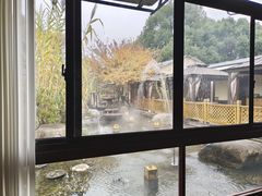 -湘力力小院·鱼汤泡饭(枫林路店)