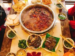 -朱氏胖子烂火锅(洪崖洞店)