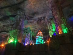 -泰安地下龙宫景区