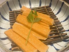 -红鼎豆捞·非遗鲍皇汤火锅(宝丰路店)