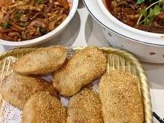 -老火大骨头汤馆