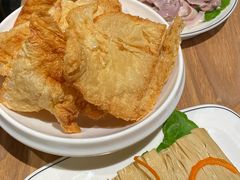 -三人行骨头王火锅(长寿店)