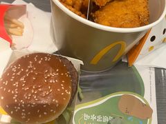 -麦当劳(天河机场地铁站店)