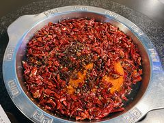 -洞亭火锅(防空洞总店)