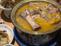 -关东小磨东北菜(上海长风大悦城店)