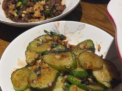 -爱碗亭·鲜炒湖南菜(壹城中心店)