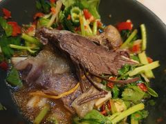 -牛得很·鲜牦牛肉烧烤·牛羊肉菌汤锅(康定店)