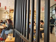 -镇南锅盖面馆(解放路店)