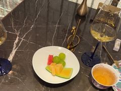 -海派悦庭·海胆烧麦·新融合菜(凯德广场店)