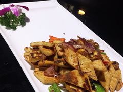 -木卡买提新疆餐厅·清真(新里海顿公馆店)