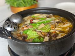 -菌之家·专业纯野生菌火锅·特色炒菌