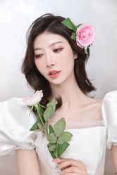 -洋洋婚纱品牌集合店