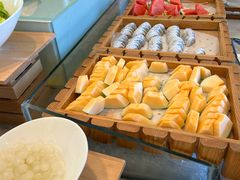 -鲤鱼洲酒店港鲤咖啡厅