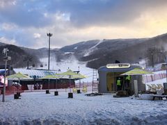 -中旅松花湖滑雪场