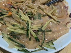 -关东小磨东北菜(上海长风大悦城店)