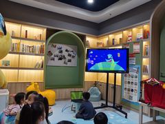 图书馆-艾悠宝亲子游泳·水育早教·婴幼儿游泳·儿童游泳