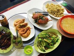 -量贩海鲜餐厅