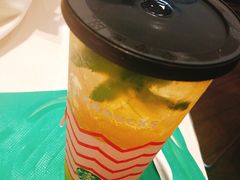 -星巴克(北京南站第三店)