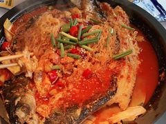 -鸣记脆皮烤鱼·海鲜烤鱼(三八广场店)