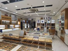 -光明眼镜·蔡司授权(九亭U天地店)