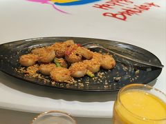 -老船夫婚宴婚庆会馆(延吉路店)