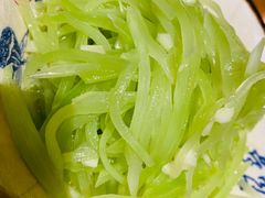 -琥珀老六龙虾(四里河店)