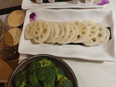 -喃喃椰·糟粕醋椰子鸡火锅(七堡花园店)