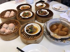 -万龙洲海鲜(大兴绿地缤纷城店)