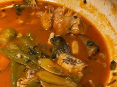 -魏铭鱼头捞饭(晋阳路店)