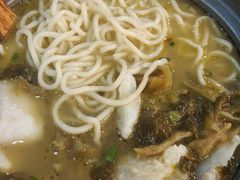 -周鱼小馆石锅酸菜鱼(活力汇店)