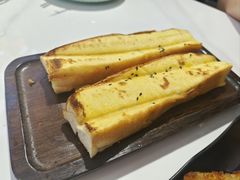 -嗨辣小聚·盘锦河蟹·海鲜烧烤龙虾(盘锦十年好店)