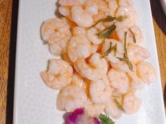 龙井虾仁-杭百味·大众精选杭帮菜(西湖音乐喷泉店)