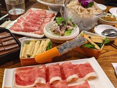 -佬土鹅肠火锅(解放路店)