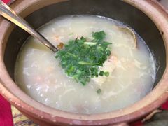 -粤盛海鲜平价店(洛溪食街店)