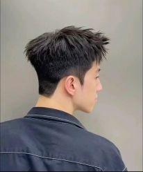 -藤野造型专业烫染接发