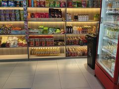 -奈雪的茶(M+世纪都会广场店)