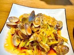 -臻鲜燕海鲜融合餐厅(金陵style店)