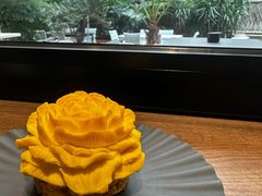 -潮一不贰·西式简餐·法式甜品(外滩店)