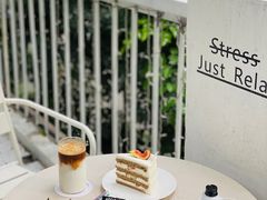 -ADO KAFE(大学城店)