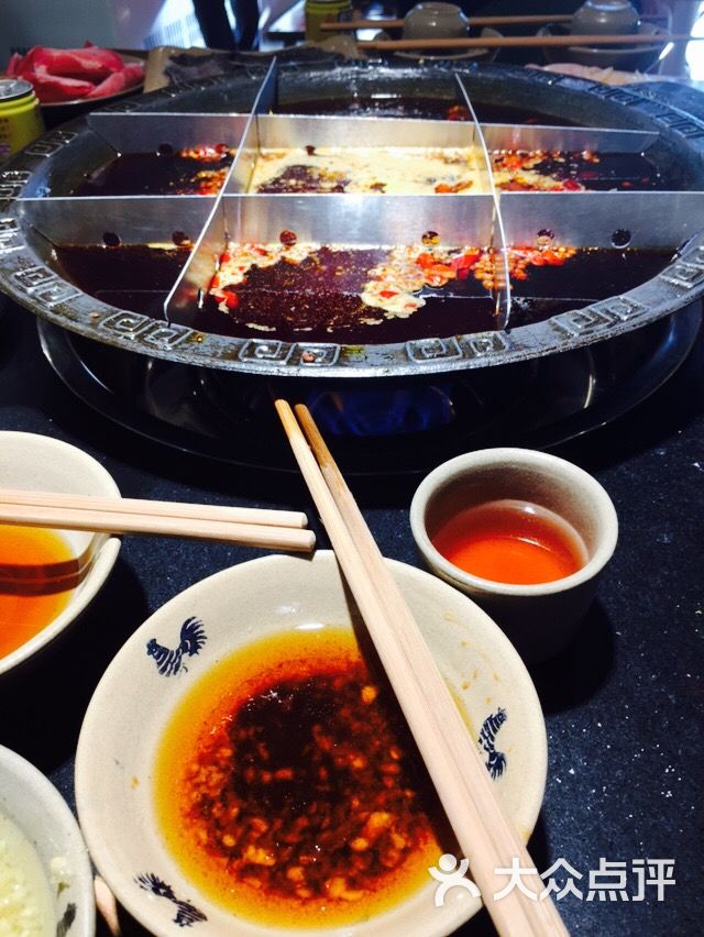 二筒老火锅(黄桷坪店)图片 - 第46张