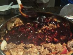 酱汁焖三黄鸡-黄记煌三汁焖锅(欢乐海岸店)