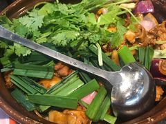 -胡须佬鸡煲四季火锅(海雅缤纷城店)