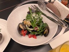 -斯普汇生蚝牛排馆(中骏世界城店)