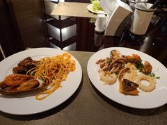 -西安皇冠假日酒店·朱雀咖啡厅
