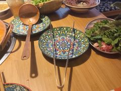 -洱火云南酸菜牛肉火锅(石景山当代商城店)