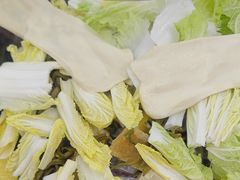 -屯老二农家铁锅炖·行业领军者(梅江店)