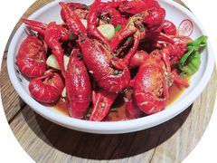 -叶派龙虾•招牌香辣蟹·海鲜(中海国际店)